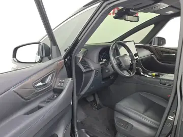 2024 Toyota Alphard с пробегом 21 006 км
