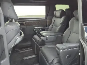 2024 Toyota Alphard с пробегом 21 006 км