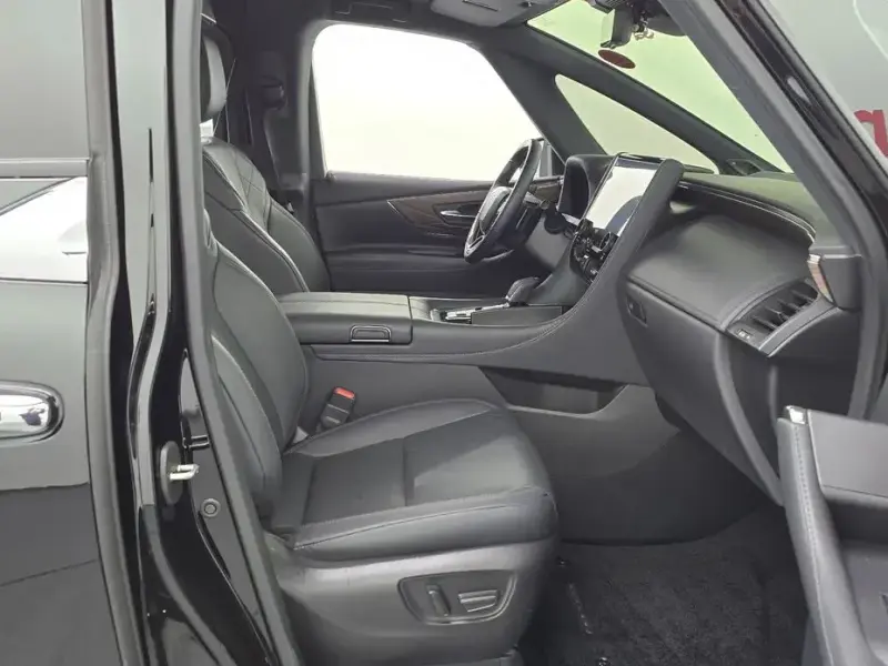 2024 Toyota Alphard с пробегом 21 006 км