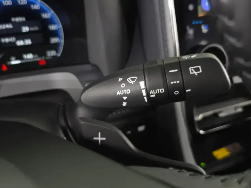 2024 Toyota Alphard с пробегом 21 006 км