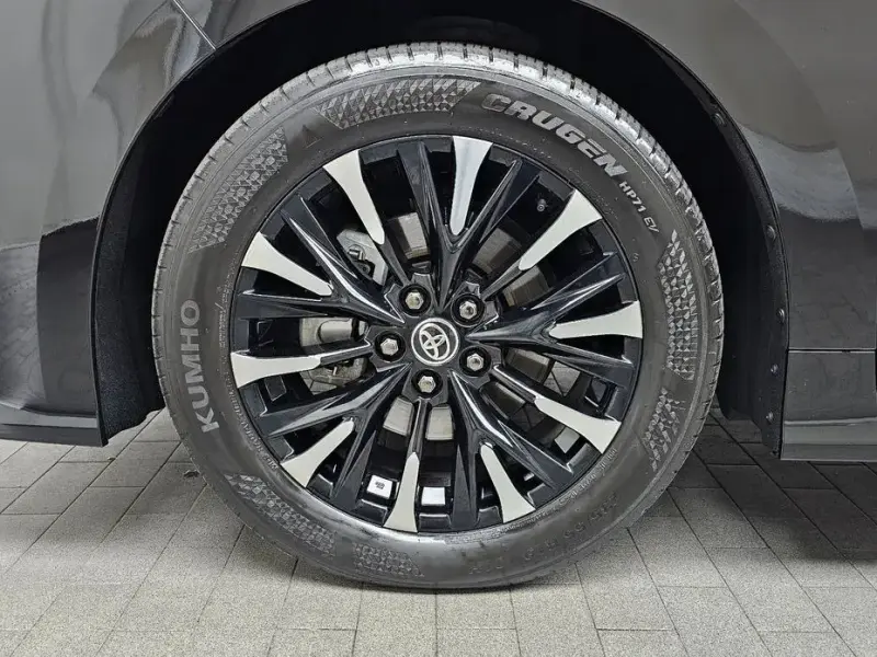 2023 Toyota Alphard с пробегом 55 817 км