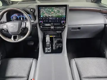 2023 Toyota Alphard с пробегом 55 817 км