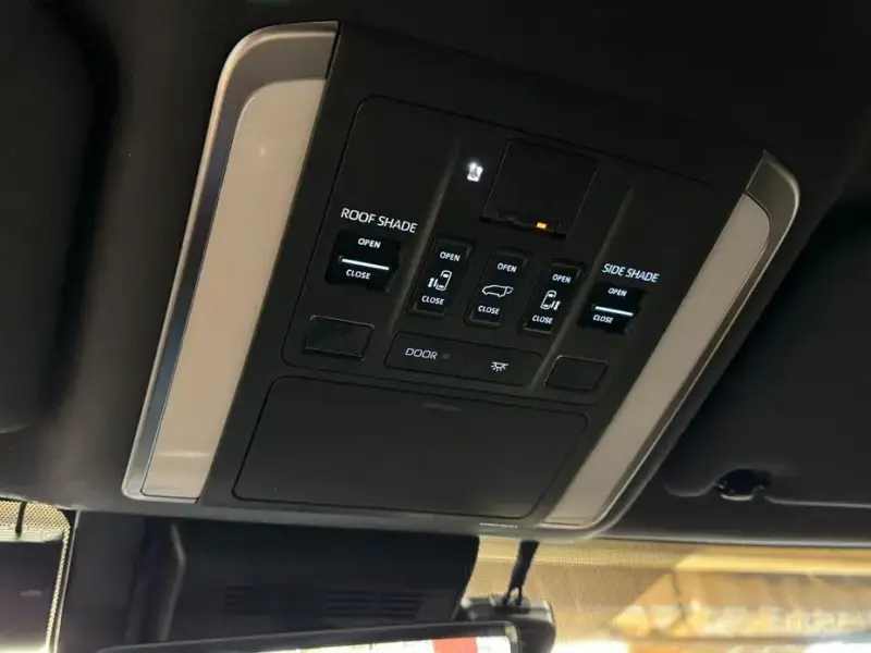 2024 Toyota Alphard с пробегом 12 641 км