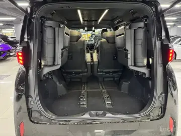 2024 Toyota Alphard с пробегом 8 900 км