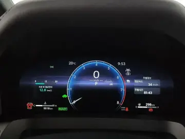 2024 Toyota Alphard с пробегом 9 518 км