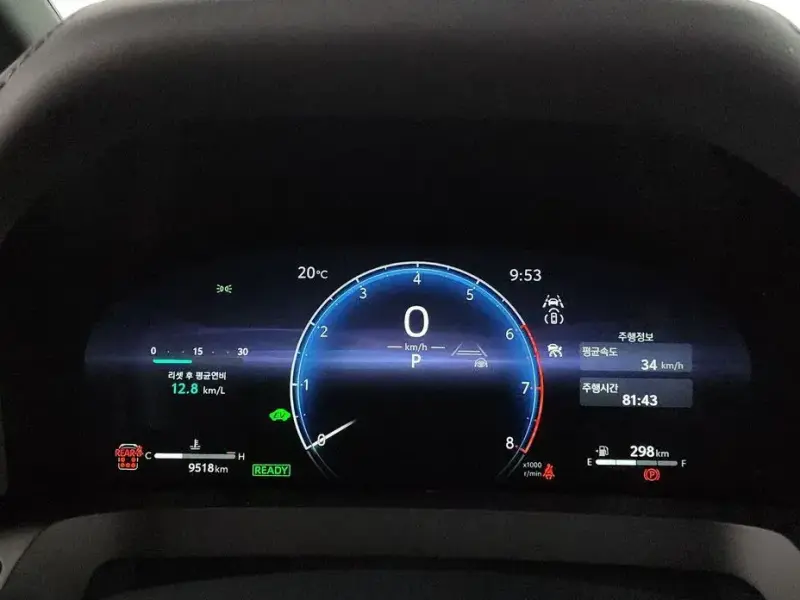 2024 Toyota Alphard с пробегом 9 518 км