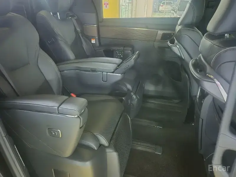 2024 Toyota Alphard с пробегом 11 442 км