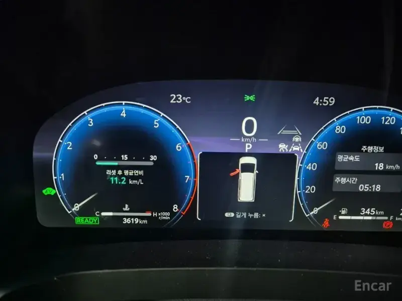 2024 Toyota Alphard с пробегом 3 619 км