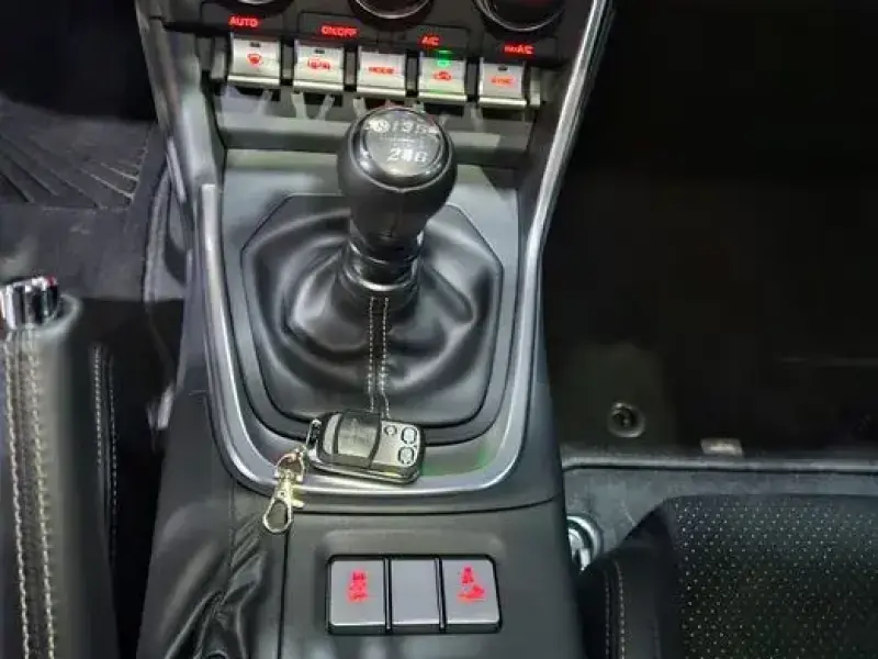 2024 Toyota GR86 с пробегом 15 300 км