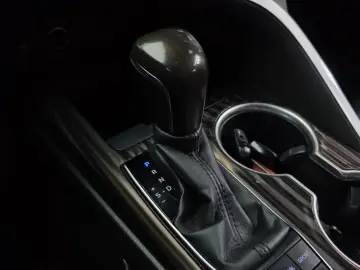 2019 Toyota Camry с пробегом 131 383 км