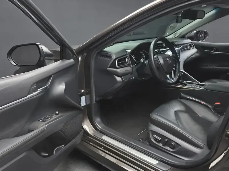 2019 Toyota Camry с пробегом 131 383 км