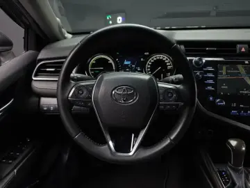 2019 Toyota Camry с пробегом 131 383 км