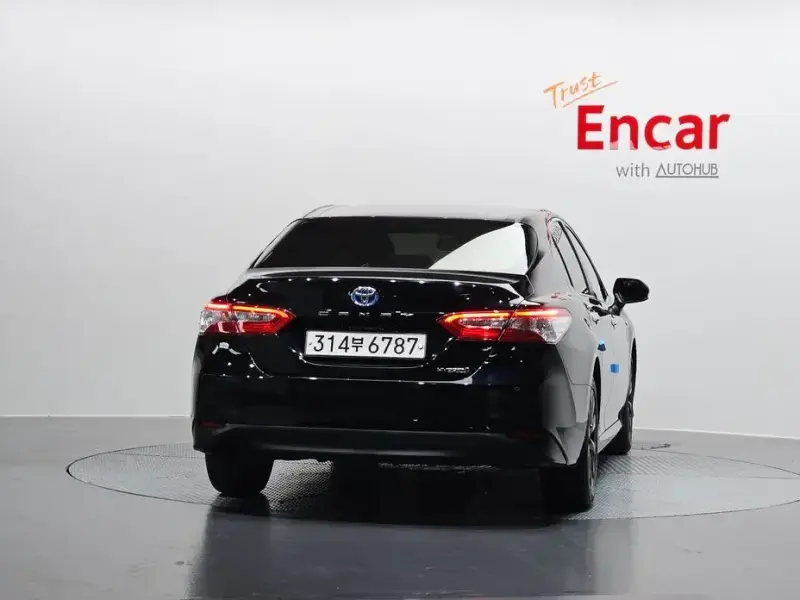 2020 Toyota Camry с пробегом 68 310 км