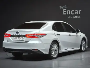 2018 Toyota Camry с пробегом 34 717 км