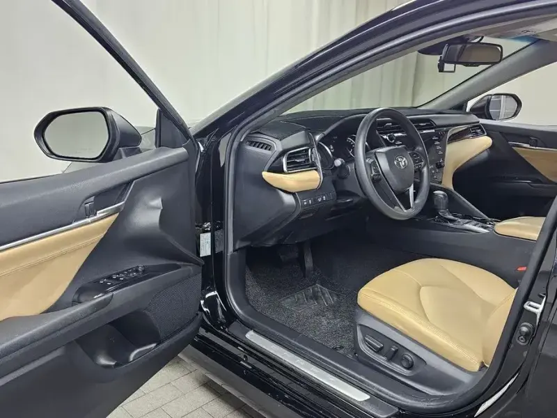 2020 Toyota Camry с пробегом 68 310 км