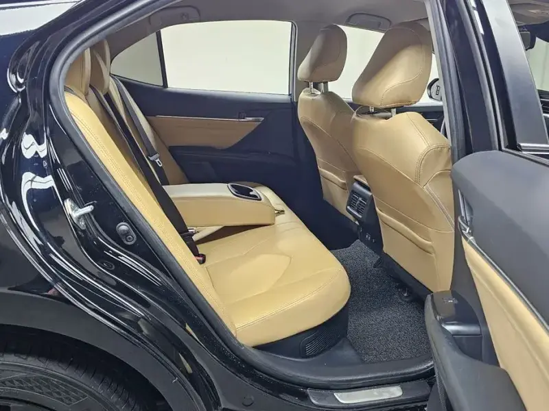 2020 Toyota Camry с пробегом 68 310 км