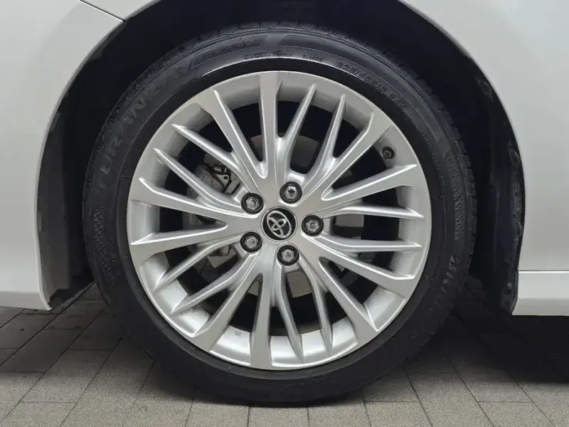2018 Toyota Camry с пробегом 34 717 км