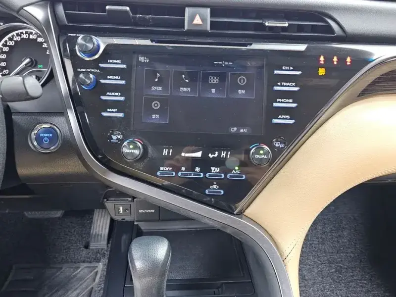 2020 Toyota Camry с пробегом 68 310 км