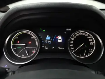 2019 Toyota Camry с пробегом 107 991 км