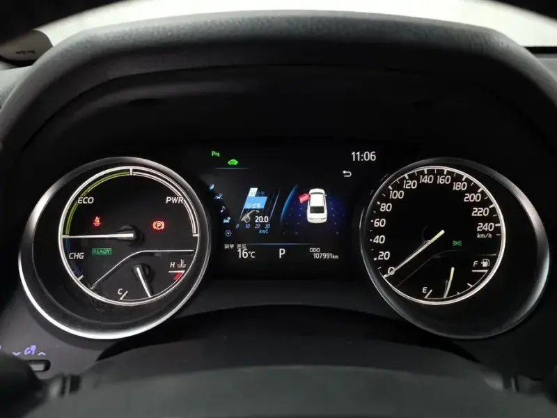 2019 Toyota Camry с пробегом 107 991 км