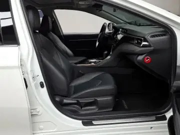 2019 Toyota Camry с пробегом 107 991 км