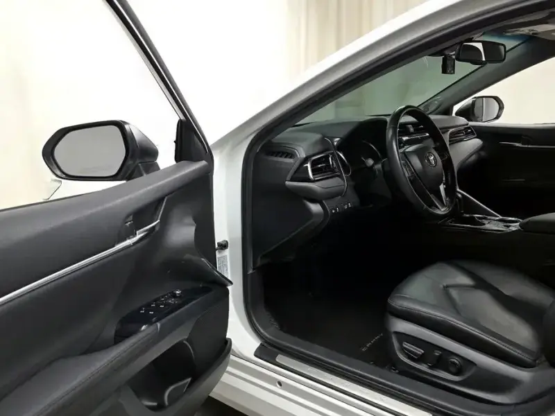 2019 Toyota Camry с пробегом 107 991 км