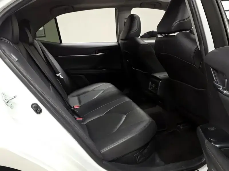 2019 Toyota Camry с пробегом 107 991 км