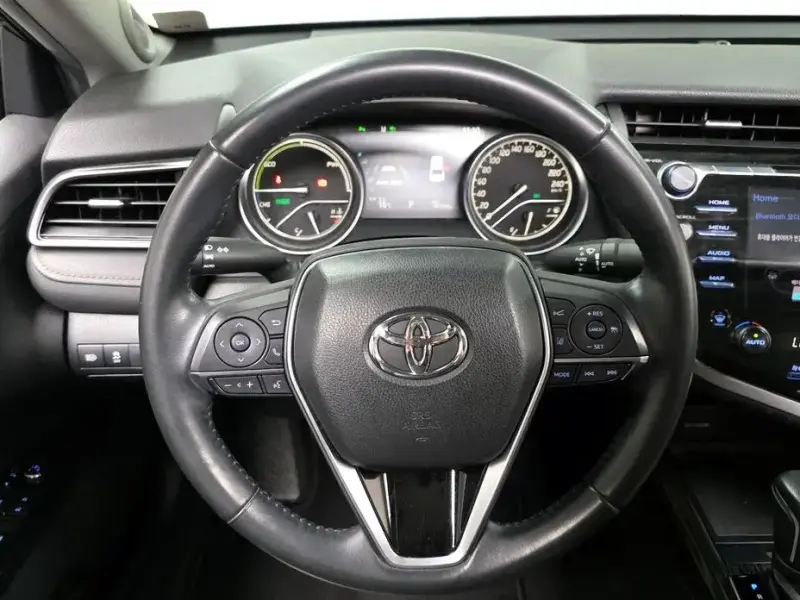 2019 Toyota Camry с пробегом 107 991 км
