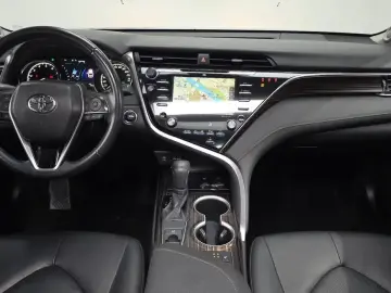 2018 Toyota Camry с пробегом 54 626 км