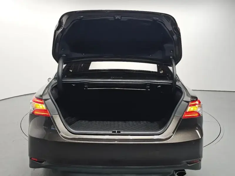 2018 Toyota Camry с пробегом 56 781 км