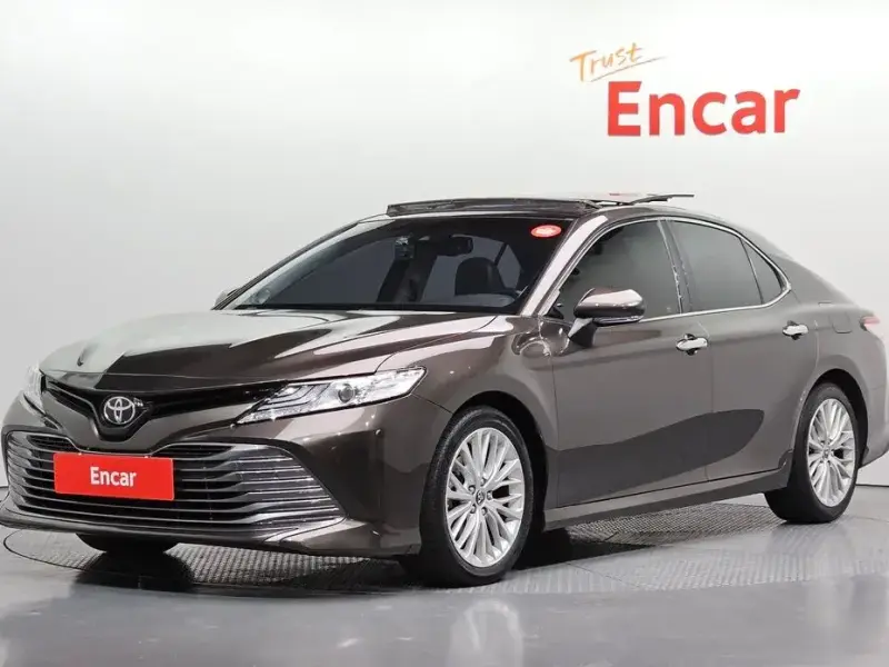 2019 Toyota Camry с пробегом 162 934 км