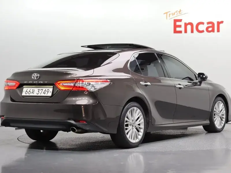 2019 Toyota Camry с пробегом 162 934 км