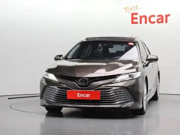 2019 Toyota Camry с пробегом 162 934 км