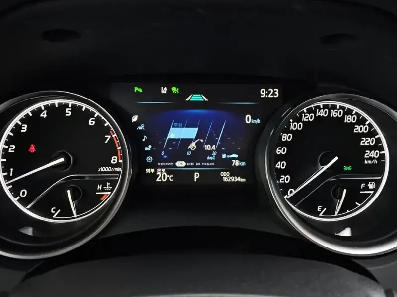 2019 Toyota Camry с пробегом 162 934 км
