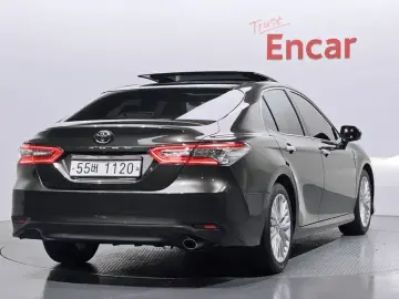 2017 Toyota Camry с пробегом 74 877 км