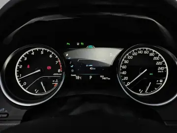 2017 Toyota Camry с пробегом 74 877 км