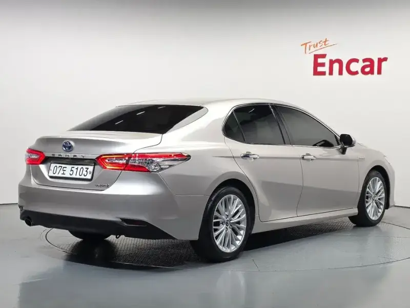 2018 Toyota Camry с пробегом 119 034 км