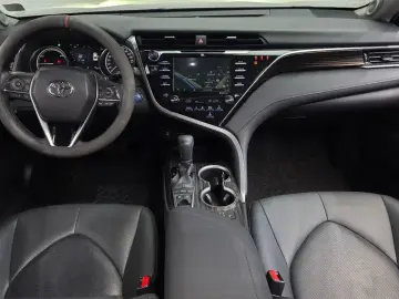 2018 Toyota Camry с пробегом 119 034 км