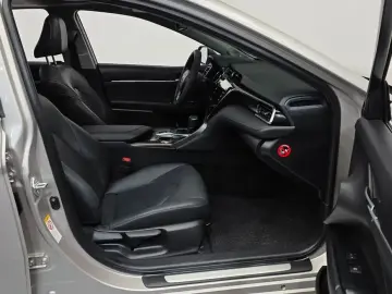 2018 Toyota Camry с пробегом 119 034 км
