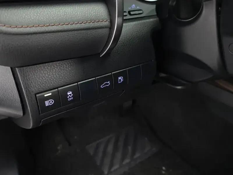 2018 Toyota Camry с пробегом 119 034 км