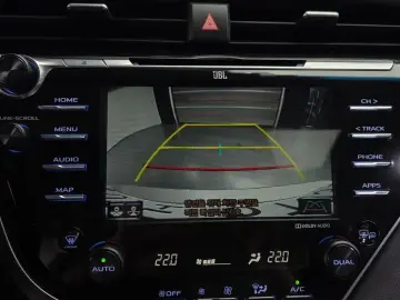 2018 Toyota Camry с пробегом 119 034 км