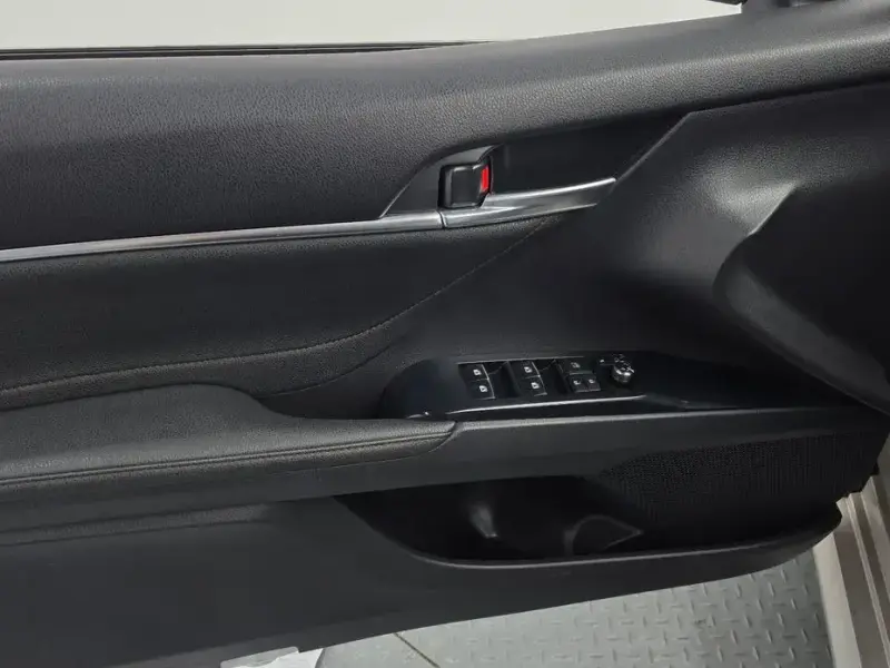 2018 Toyota Camry с пробегом 119 034 км
