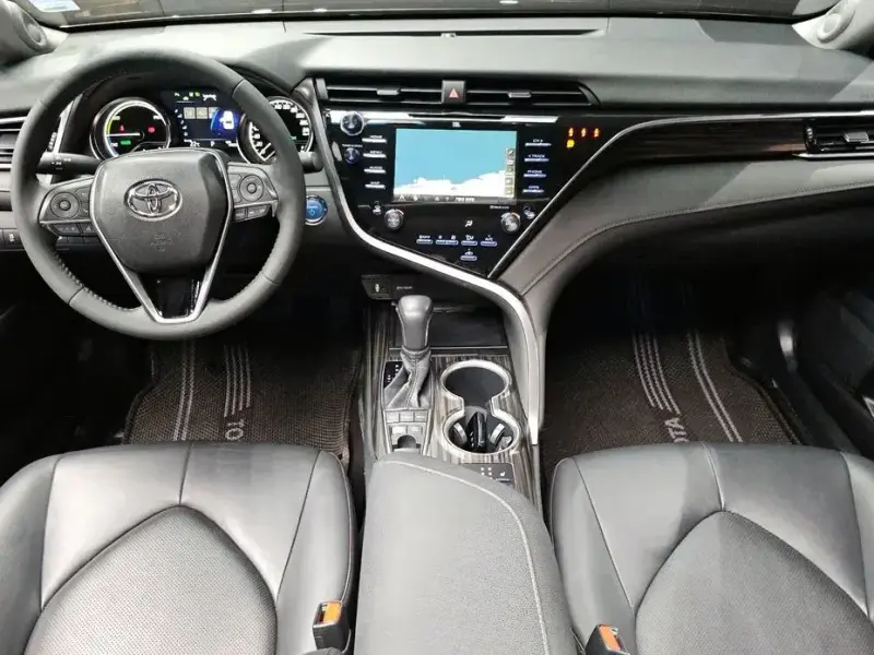 2018 Toyota Camry с пробегом 94 825 км