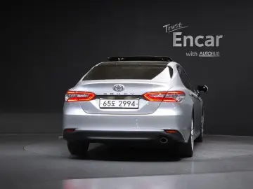 2018 Toyota Camry с пробегом 75 392 км