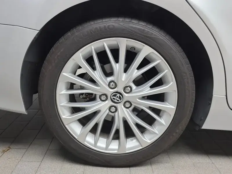 2018 Toyota Camry с пробегом 75 392 км