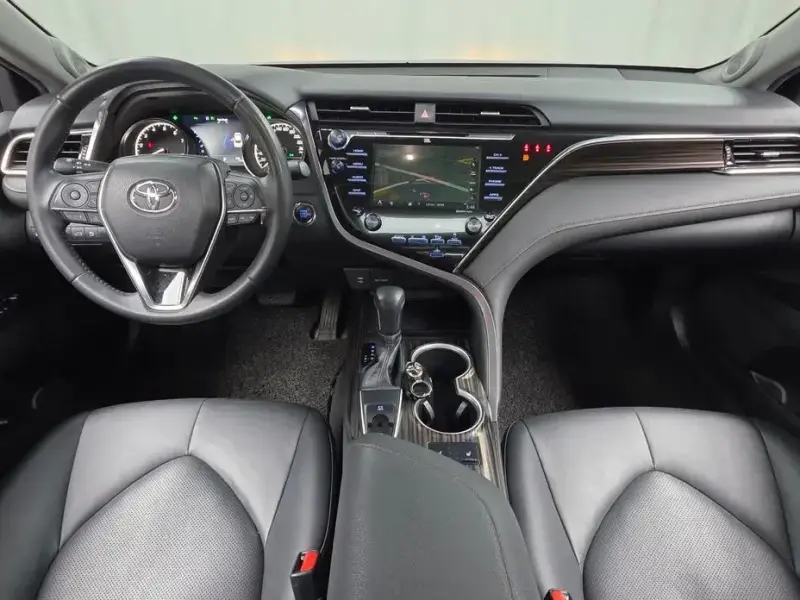 2018 Toyota Camry с пробегом 75 392 км