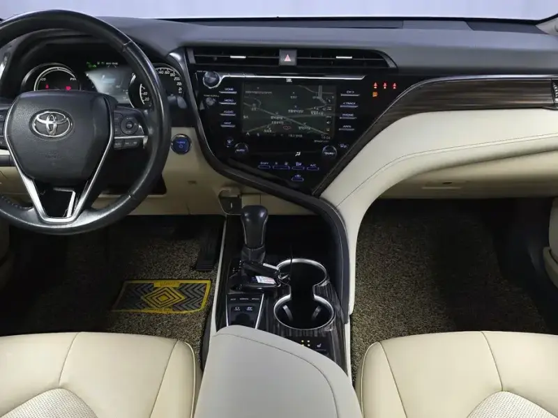 2019 Toyota Camry с пробегом 124 067 км
