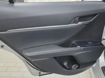 2018 Toyota Camry с пробегом 75 392 км