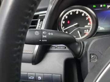 2018 Toyota Camry с пробегом 75 392 км