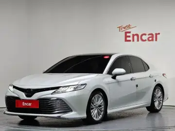 2020 Toyota Camry с пробегом 62 984 км